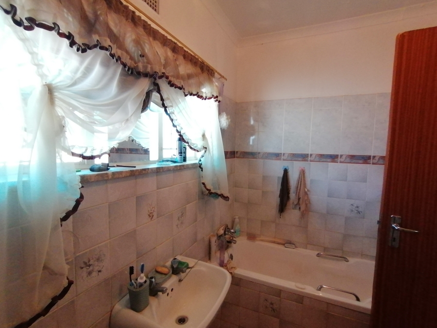 3 Bedroom Property for Sale in Stilfontein Ext 2 North West